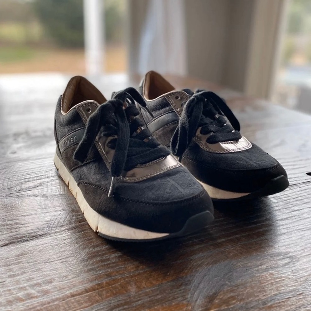 Calvin Klein Sneakers!